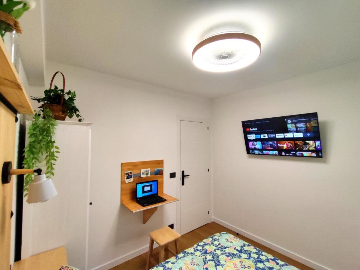 Tranquilo Apartamento Con Parking Gratis Vigilado 24H Vigo Eksteriør bilde